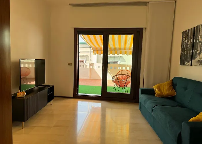 Apartment Attico 72 *